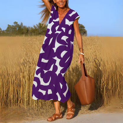 Serena – Relaxed V-Neck Maxi Dress